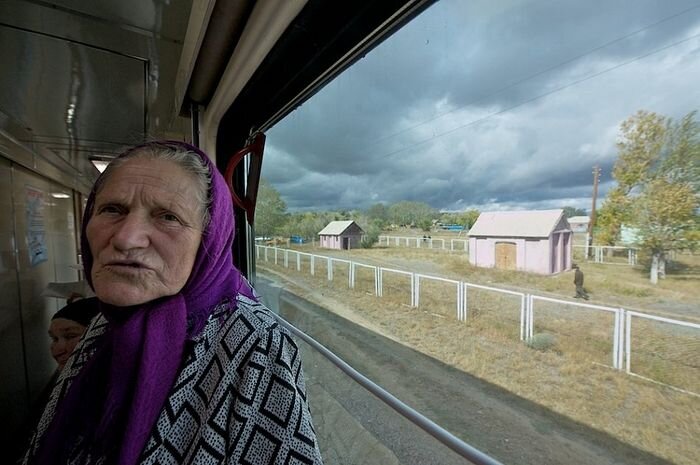 Трахаю всю ночь супер красотку в купе поезда (Любительский ролик) | Домашнее | Минет