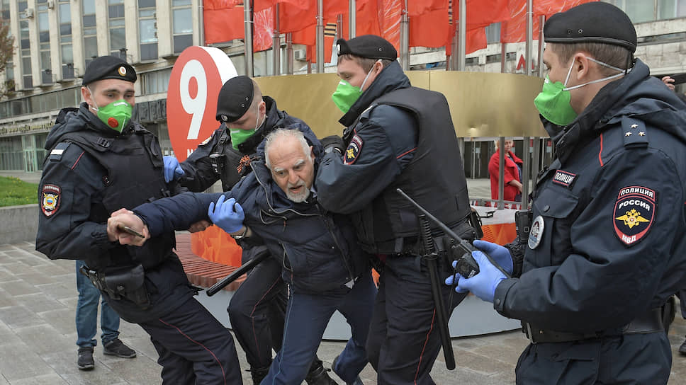 Минск против москвы. Украинские полицаи. Аресты коммунистов в Москве.