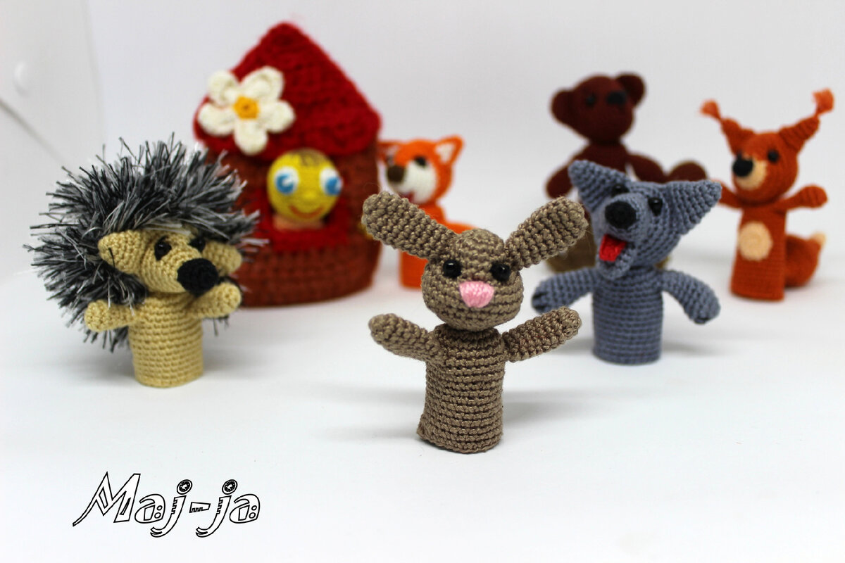 Малыши очень любят эту сказку и с удовольствием помогу вам её рассказать. 