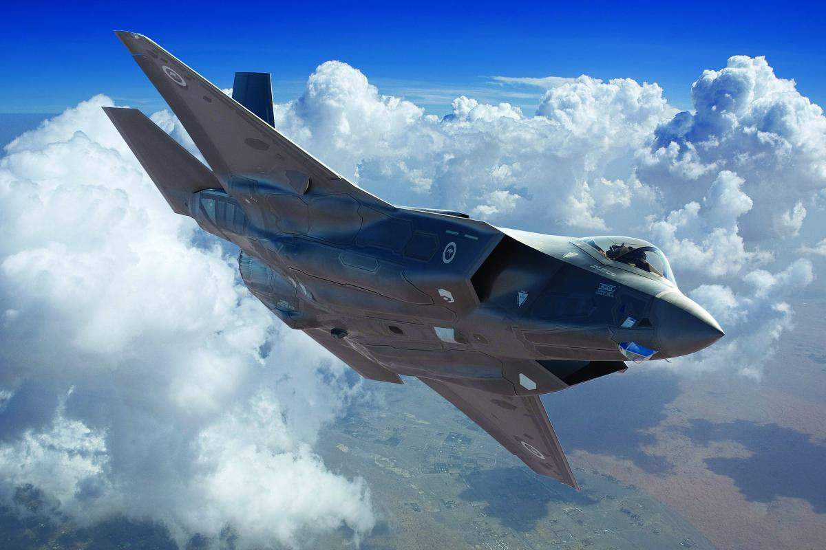 Современные самолеты. Ф 35 Лайтинг 2. Lockheed Martin f-35 Lightning II. Стелс-истребитель ф35. Истребитель ф 35.