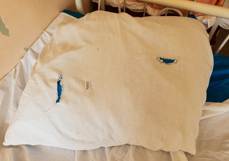 Дырявые наволочки