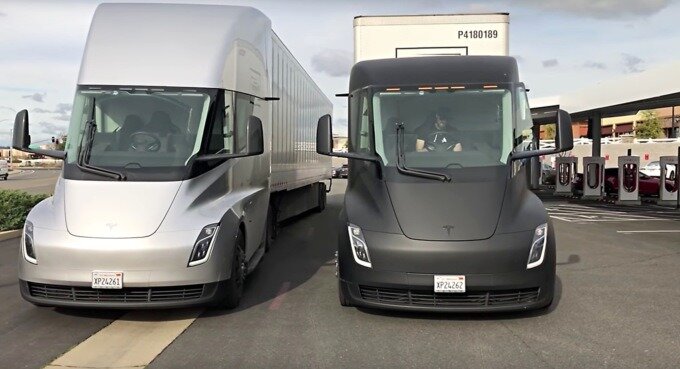 Грузовики Tesla Semi