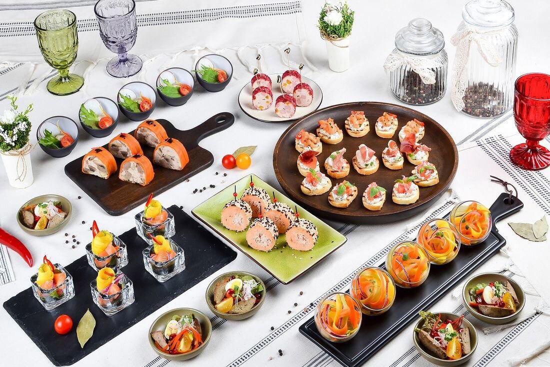 Фуршетный сет «Бохо» на 5—10 персон от «ёКейтеринга» — 4 900 ₽