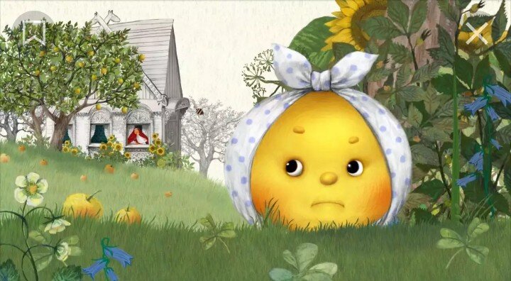 Жили да были старик да старуха; у них не было ни хлеба, ни соли, ни кислых щей. Пошел старик по сусекам скрести, по коробам мести. Собравши немного муки, стали месить колобок. На масле смесили, на сковороде прягли и на окне студили. Колобок соскочил да и убежал.
