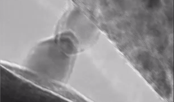 Демонстрация срастания металлов.