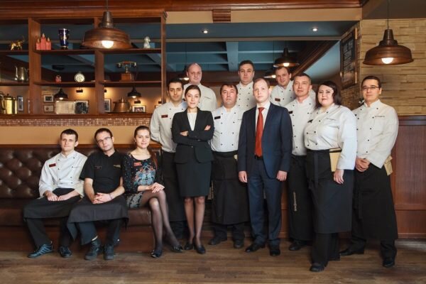 Получить работу, не требующую особой подготовки, иностранцу может быть проблематично