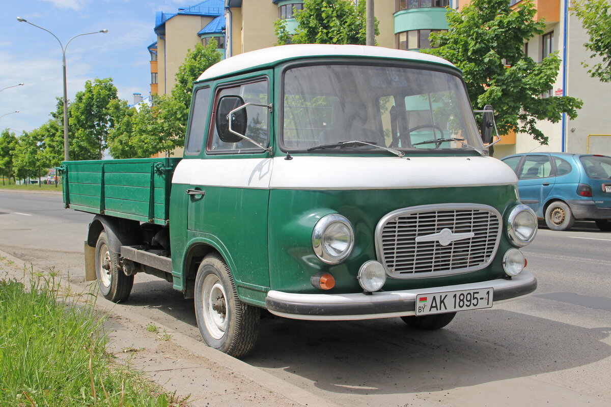 Сухопутный Barkas родом из ГДР | Гараж Автоклассика | Дзен