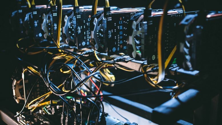 Источник: http://nousberg.ru/sud-v-japonii-vpervye-vynes-postanovlenie-po-delu-o-skrytom-majninge-monero/