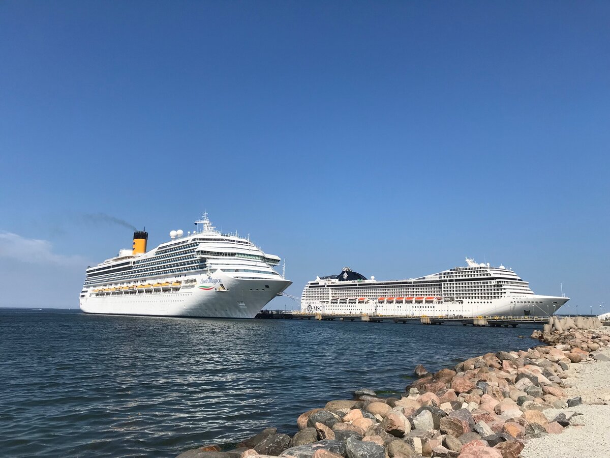 Costa Magica и MSC Orchestra в Таллине. Фото автора