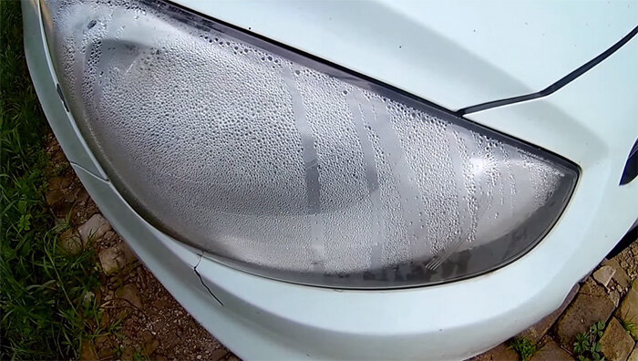 Головная оптика Hyundai Solaris, фото: youtu.be/MM7rd_AmKgk