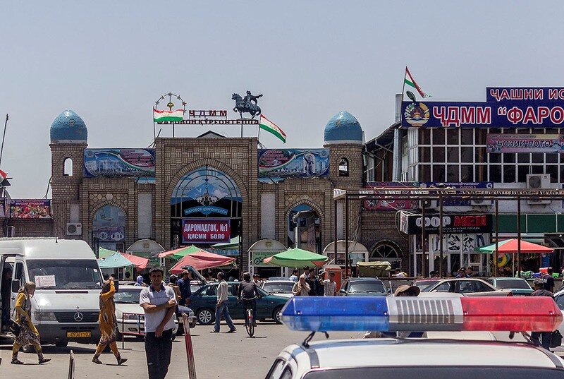 Рынок в Бохтаре. Архивное фото
Фото: travel.ru