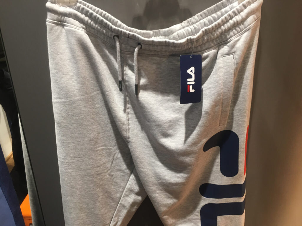 Fila replika hot sale