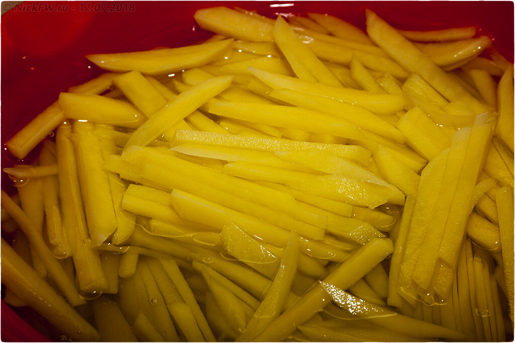 2. Картошка жареная с беконом [© NickFW.ru]