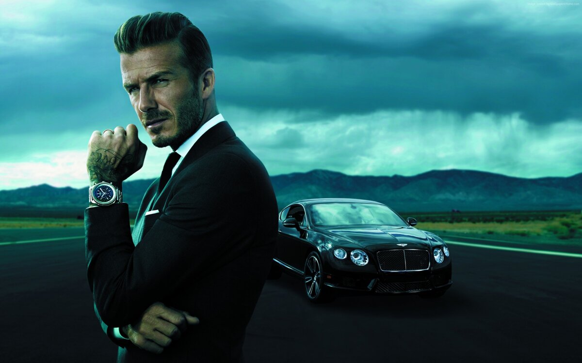 Источник фото: https://www.wallpapers.net/free-david-beckham-hd-wallpaper-for-desktop-mobiles/download/2880x1800.jpg