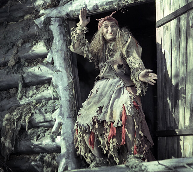 Кадр из советского фильма «Морозко» 1964 г. Бабу-Ягу играет Георгий Милляр