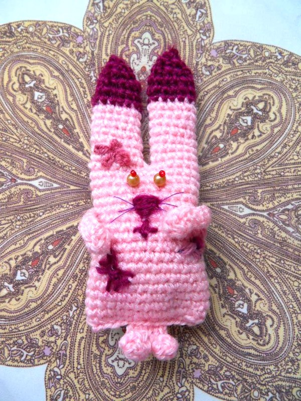 Розовый зайчик-девочка