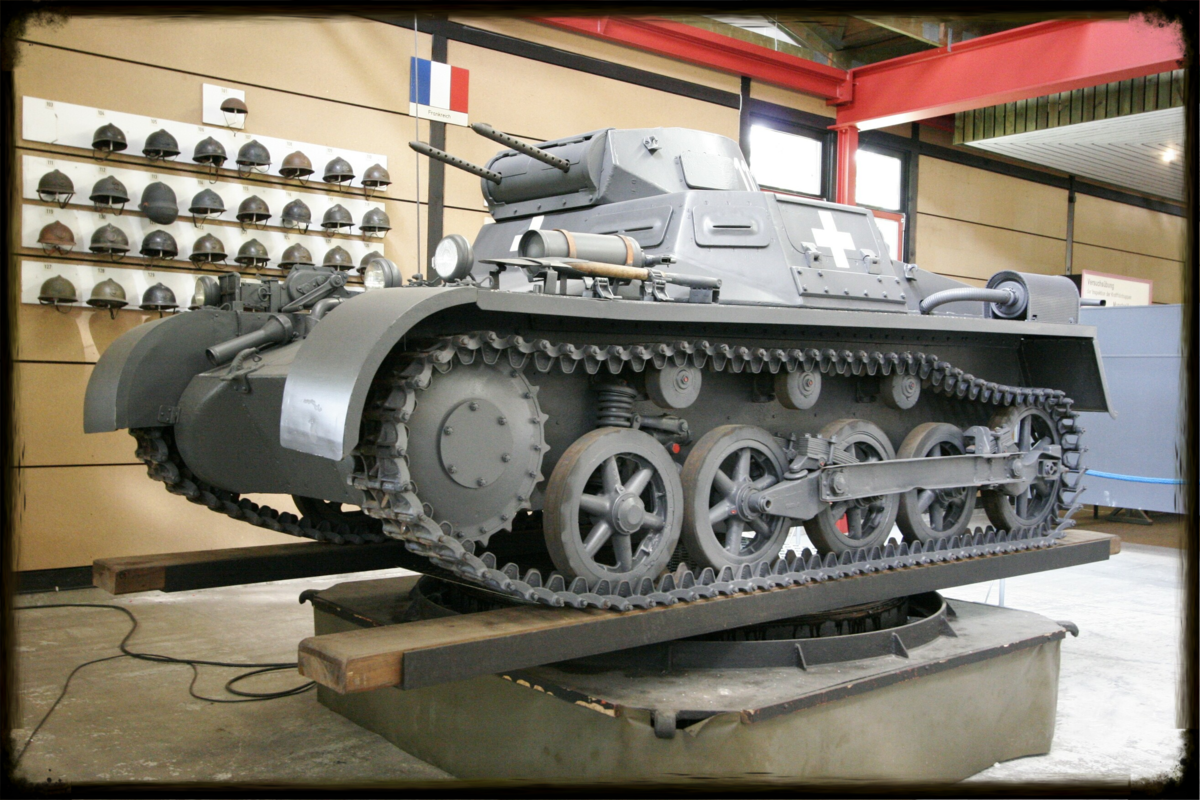 Panzerkampfwagen I — германский лёгкий танк 1930-х годов.