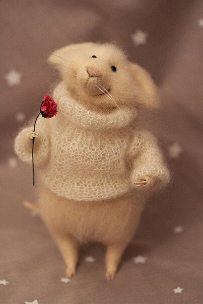 Изделия получаются прям пушистенькие и очень милые.