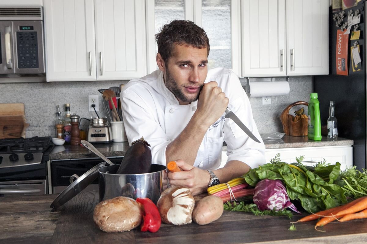 Лучшие повара-это мужчины. Фото: https://static.tildacdn.com/tild6431-3835-4764-a334-333965343638/CHEF30.jpg