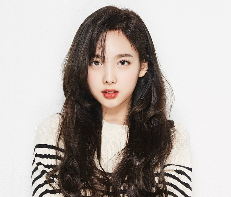 Им Наён из TWICE