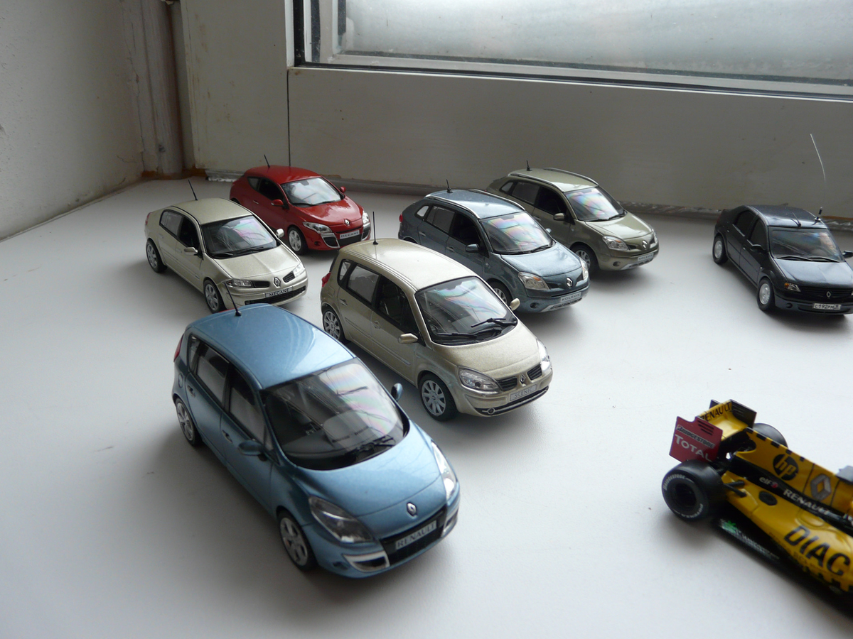 Машинки внука. Фанат Рено.