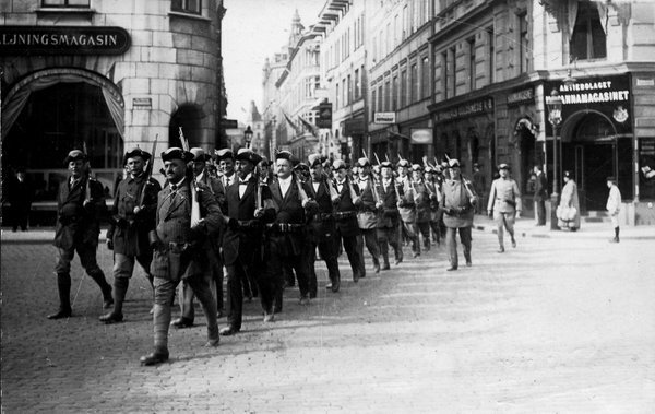 Стокгольм вторая мировая. Canon de 75 mm st. 1914 группа. Сараевское убийство франц фердинанд. Соко́льнический клуб спо́рта.