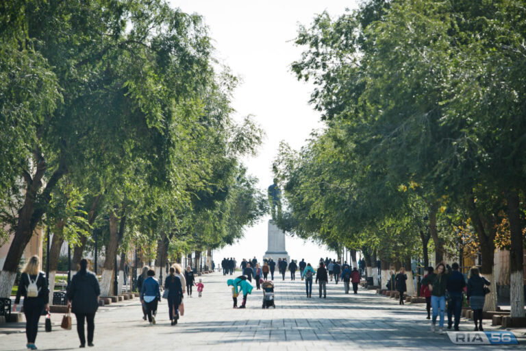    Бетонную плитку на улице Советской в Оренбурге заменят на долговечный гранит Андрей Севостьянов