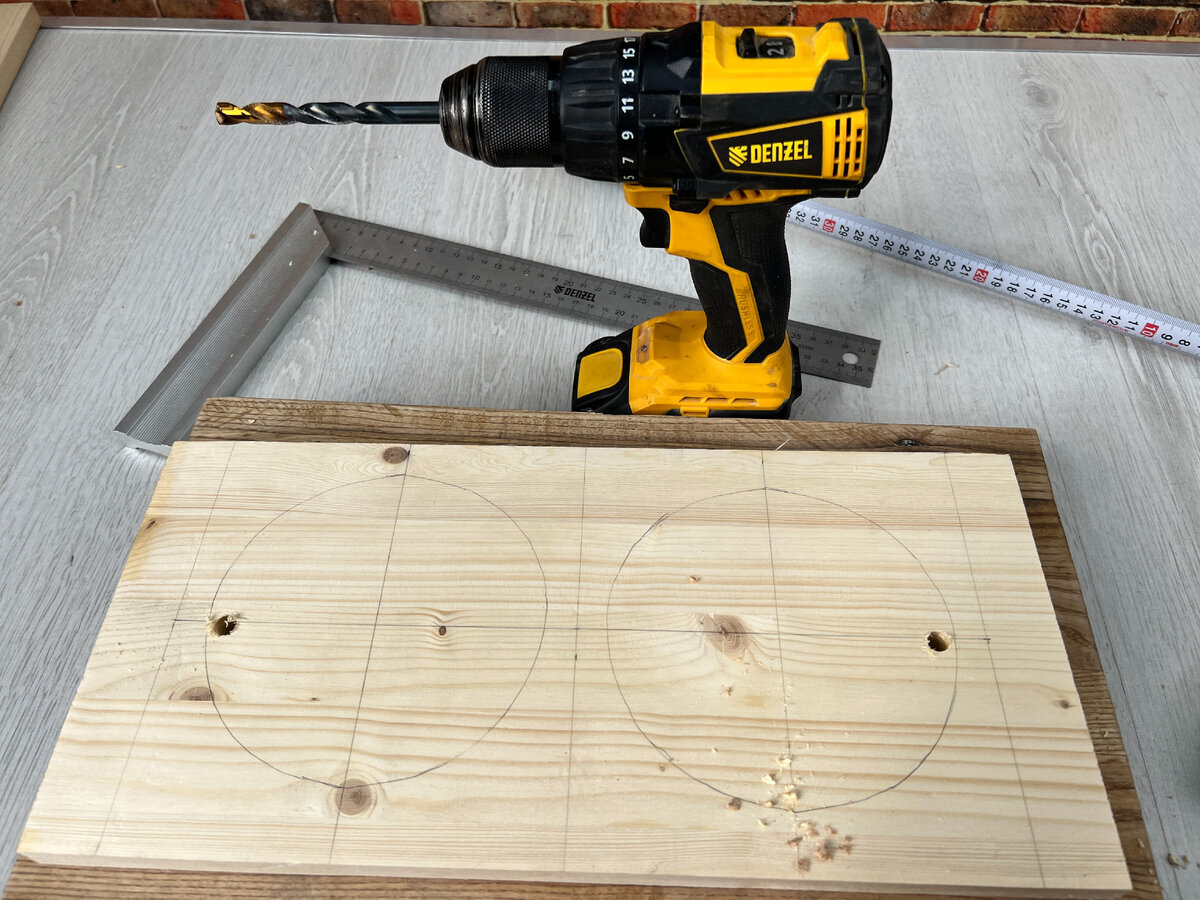 Идеальное место для приема пищи имеет важное значение для комфорта и здоровья наших четвероногих друзей.-4