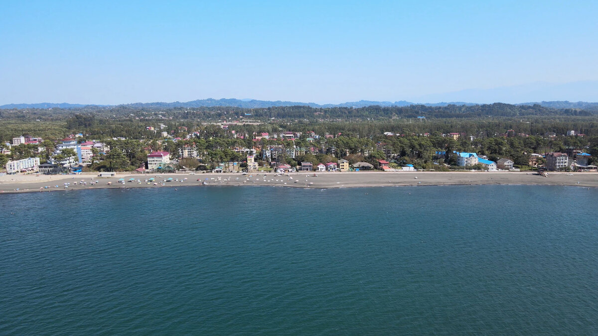 посёлок Уреки, Грузия, октябрь 2023. 