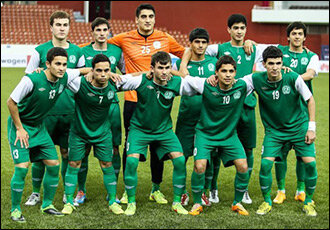  
Футболисты сборной Туркменистана. Фото с сайта Infoabad.com