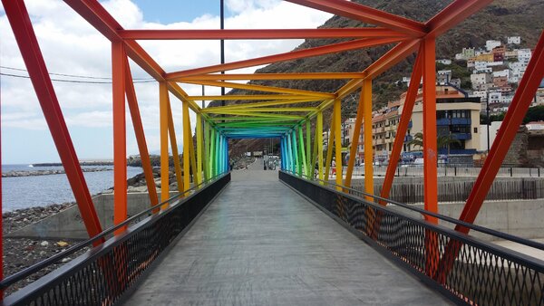 Радужный мост на Las Teresitas