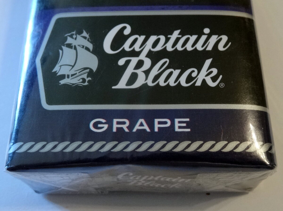 Сигареты Captain Black grape