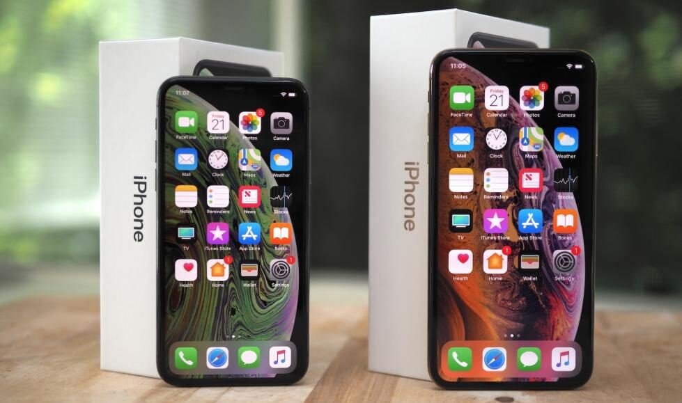 IPhone XS и IPhone XS Max различие только в размере.