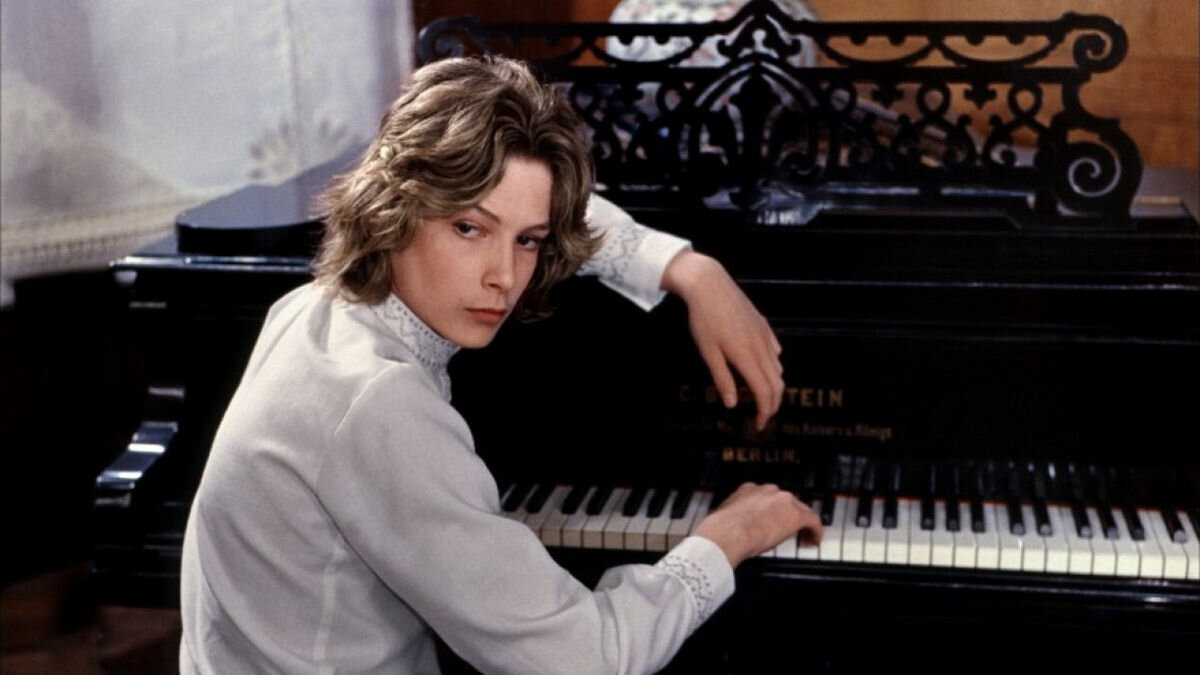 фото: https://letterboxd.com/themoviejerk/film/death-in-venice/