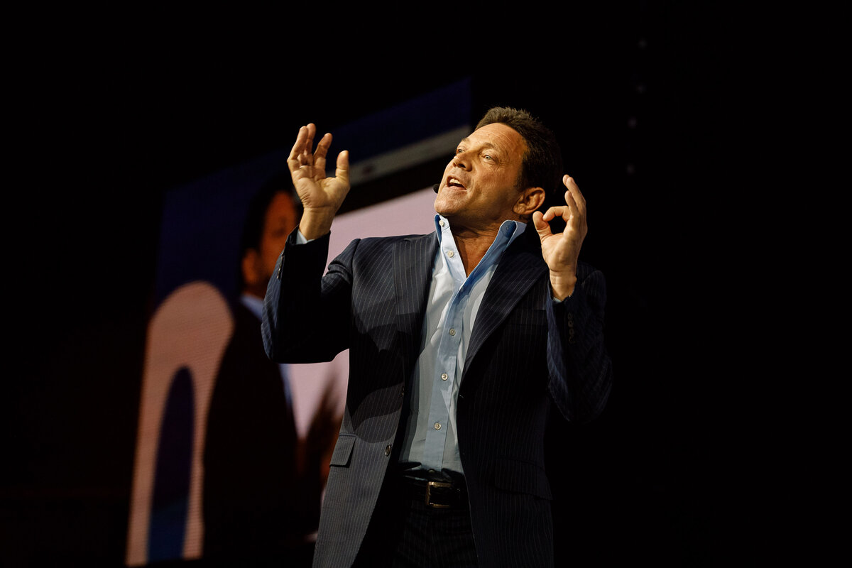 волк с уолл стрит реальный человек. Jordan belfort волк с уолл стрит. белфорт с уолл стрит. джордан белфорт волк с уолл-стрит. волк с уолл-стрит реальная история.