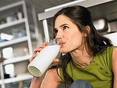 предлагается для более интенсивного очищения провести курс клизм.