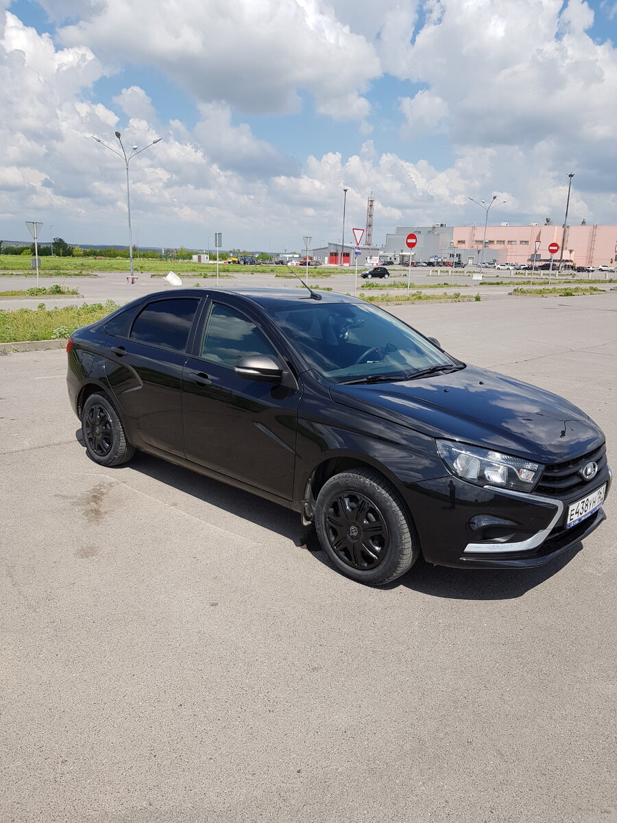 Lada Vesta