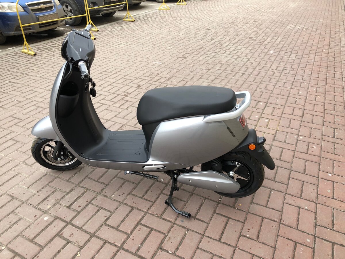 Электроскутер WOQU C1 7280 - рекордсмен по дальности хода. 480т км !!