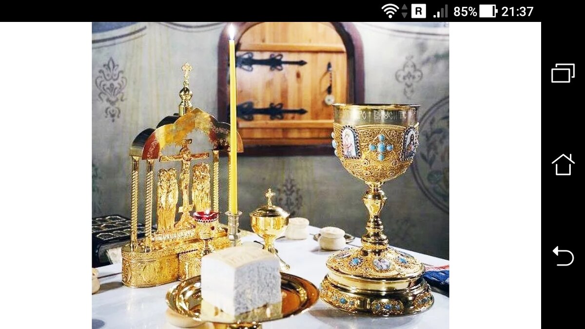 фото Света в алтарь на ситуацию в 3-х Церквях 