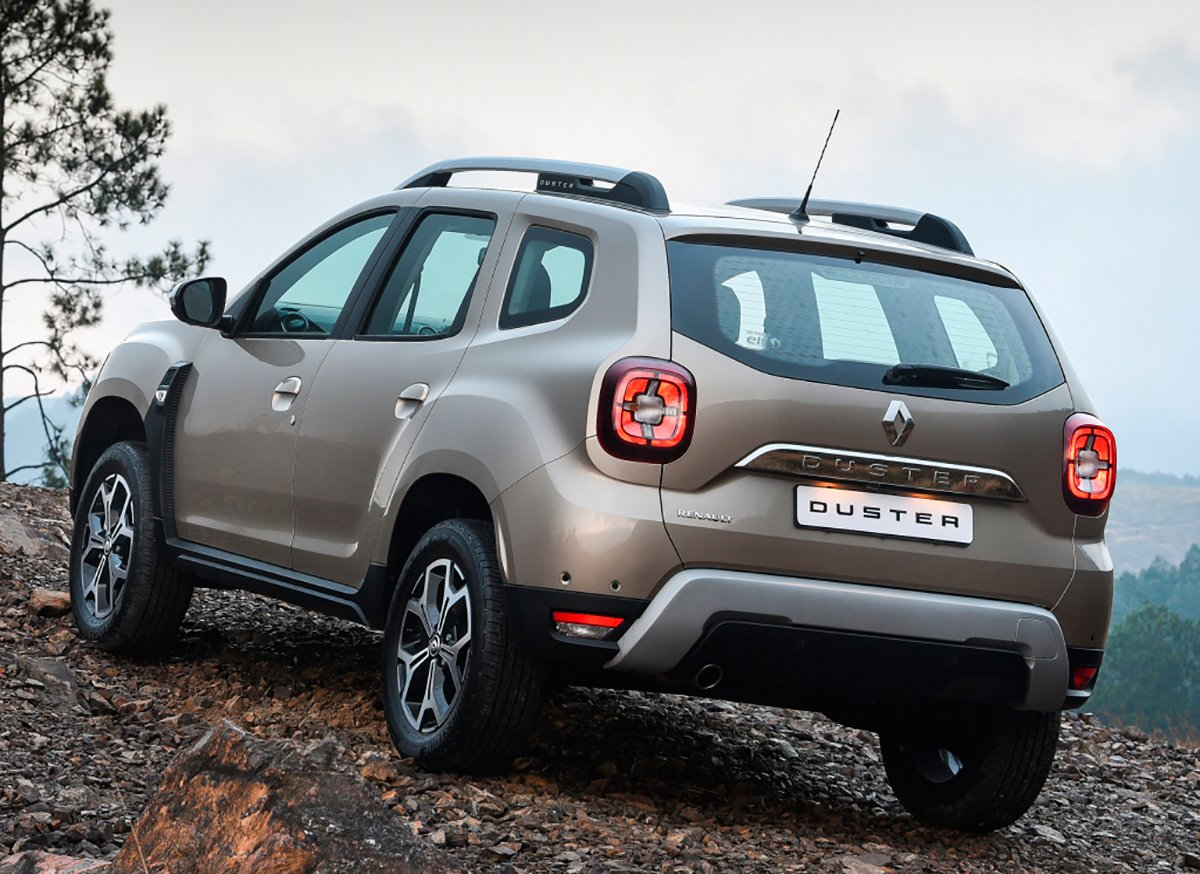 Renault Duster (вид сзади) 