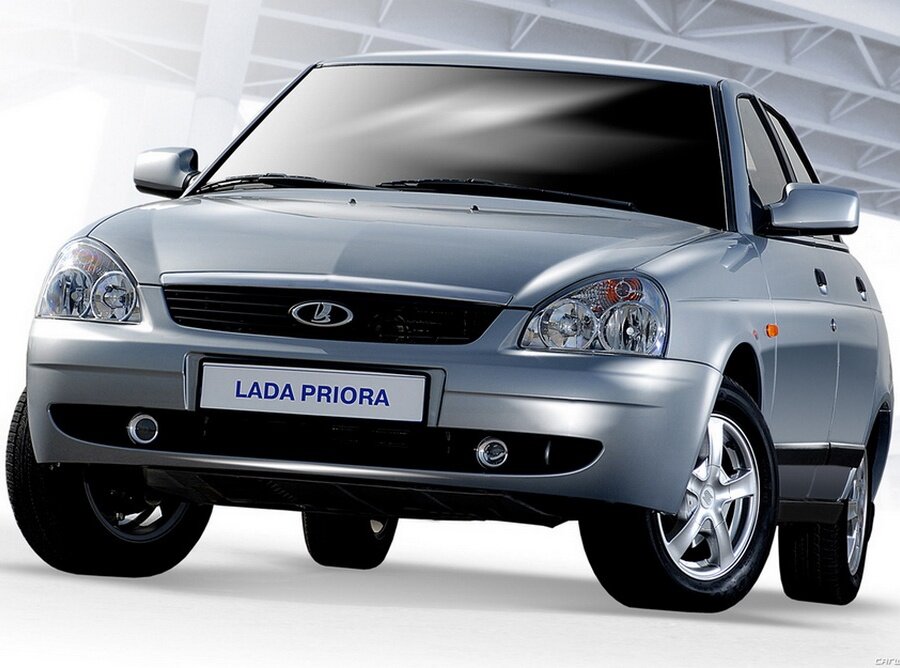    Семейство автомобилей Приора, это семейство легковых переднеприводных  автомобилей малого класса III – группы.