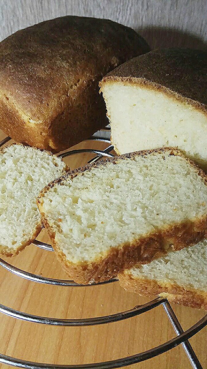 Что можно сделать из белого хлеба. Рецепт домашнего хлеба на кефире. Кефир и батон. Белый хлеб в духовке. Белый хлеб на кефире.