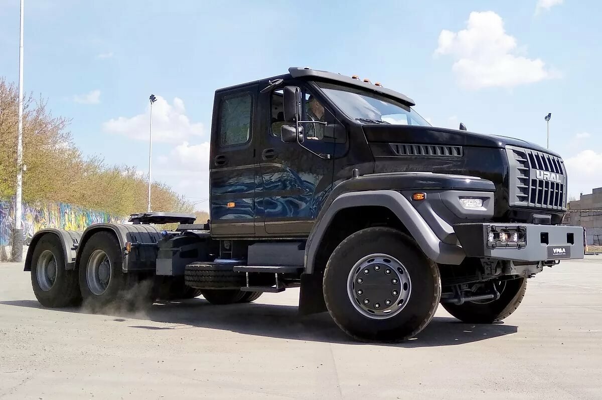 УРАЛ Next 6x4 7470-5511-01. Источник: Яндекс.Картинки