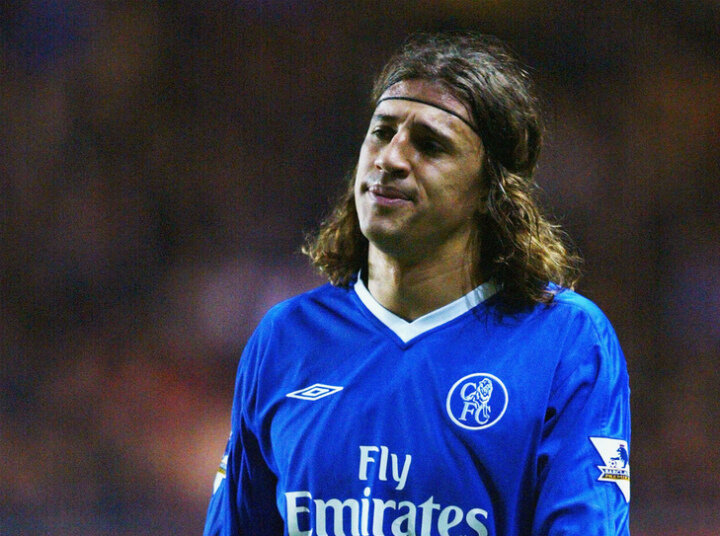 Любопытно, что Эрнан Креспо успел выиграть АПЛ с Челси)