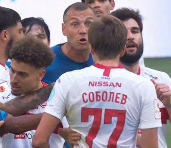 фото с https://prognozist.ru/news/headline/3382387-zenit-pobedil-doma-spartak-i-vyshel-v-final-kubka-rossii-goly-video.html