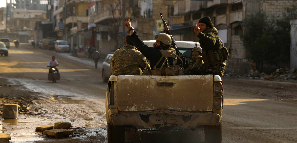 В Сирии сейчас войной занимаются все, кому не лень.