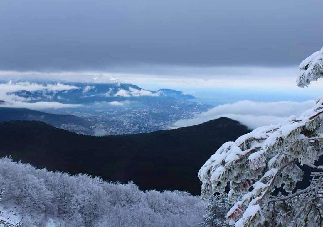 Зима на Ай-Петри // Фото со страницы канатной дороги «Мисхор - Ай-Петри», «Ялта - Горка» в Фейсбуке 