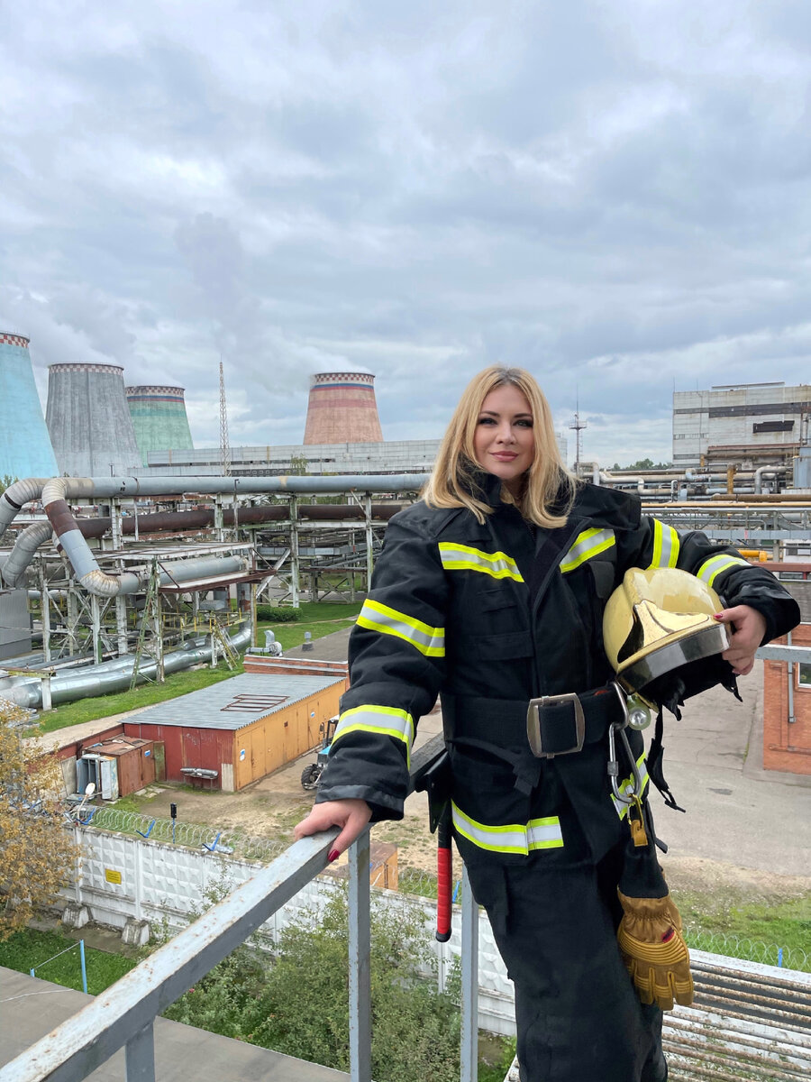 Раньше я очень боялась высоты. Но решила с этим страхом бороться. Прогресс есть!