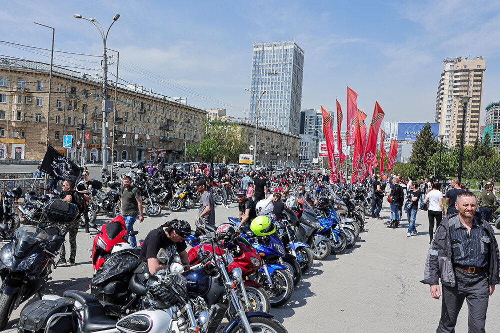 Motor новосибирск. Новосибирские мотоциклы. Открытие мотосезона Красноярск. Открытие мотосезона Новосибирск.