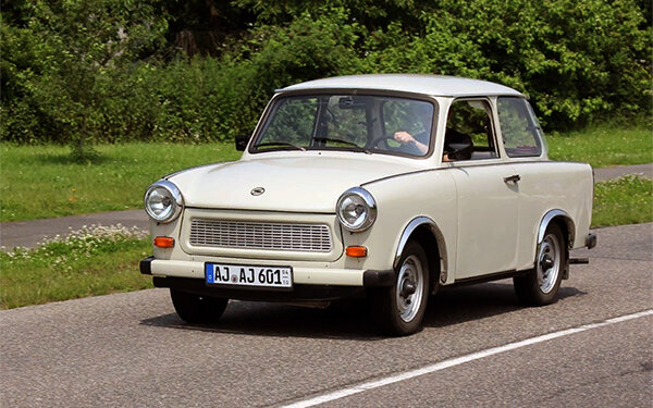Trabant 601. Источник: autocart. Снимок не имеет прямого отношения к истории, а лишь косвенно иллюстрирует публикацию.